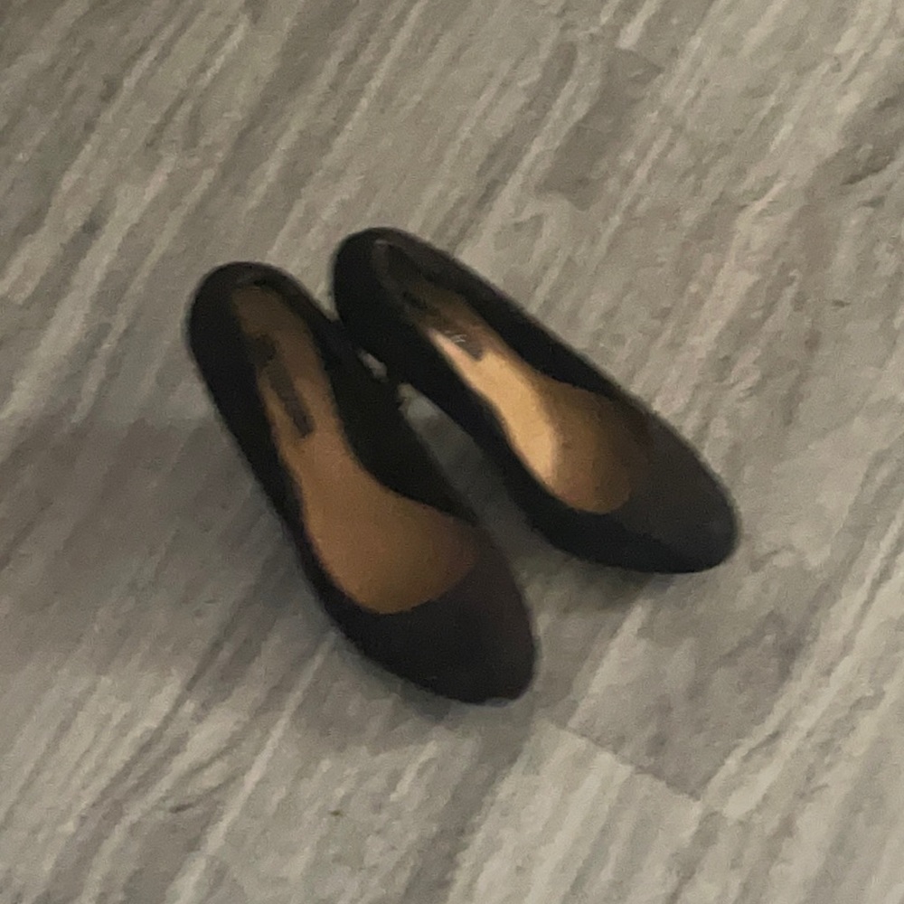 Black heels